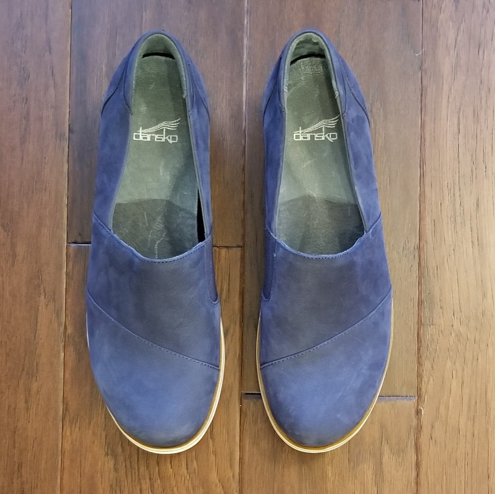 Dansko Julia Navy Nubuck Clogs